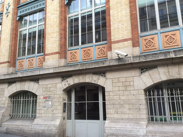 The site of the mansion farmhouse Thomas Paine shared with six others in 1793. In Paine’s time the address was number 63, it’s now numbered 144 Rue Faubourg Saint-Denis - Ordinary Philosophy