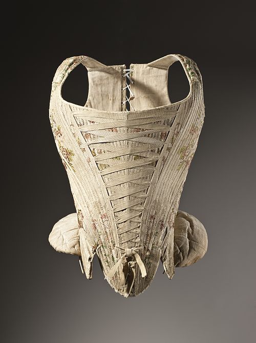 Woman's corset, France, c. 1730-1740. Silk plain weave with supplementary weft-float patterning