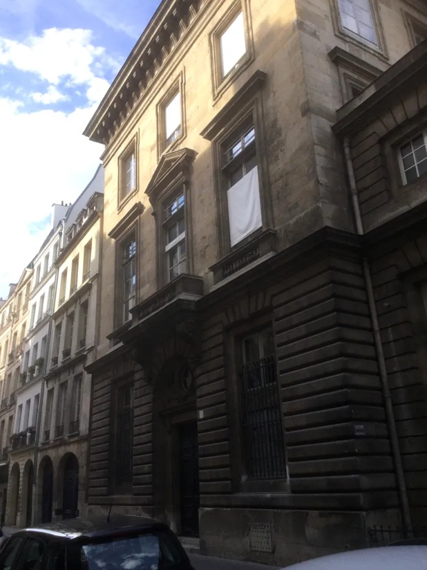 Entry of the Hotel de Monnais on rue Guénégaud, Paris, site of the famous salon of Sophie de Grouchie and her husband, the Marquis de Condorcet, where Paine, Jefferson, Adam Smith and Benjamin Franklin were regular guests - Ordinary Philosophy