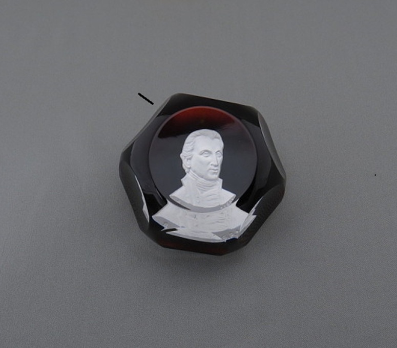 The Thomas Paine Portrait Paperweight was created in 1955 by Baccarat, a French luxury house and manufacturer of fine crystal - American History Museum